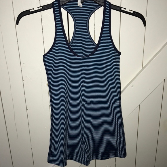 lululemon athletica Tops - Lululemon tank size 2
